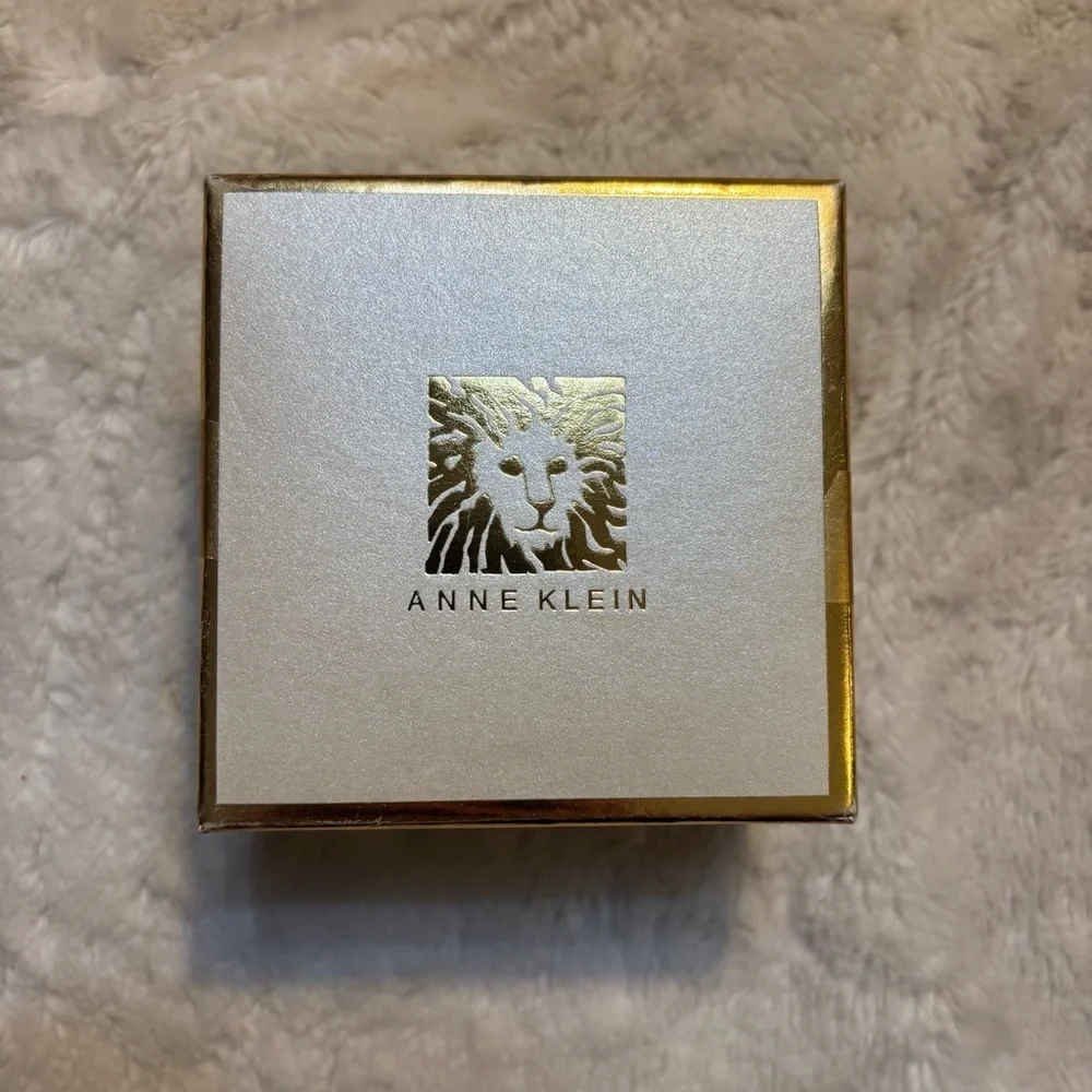 NEW Anne Klein Brooch Gold-tone Crystals Leaves Ivory Pearl Cluster Classic NIB